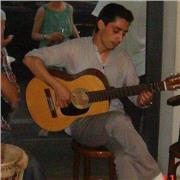 Per gli appassionati dell'arte spagnolo : Insegnante di Chitarra Flamenca offre lezioni su Skype , adatte per livelli Base e Intermedio